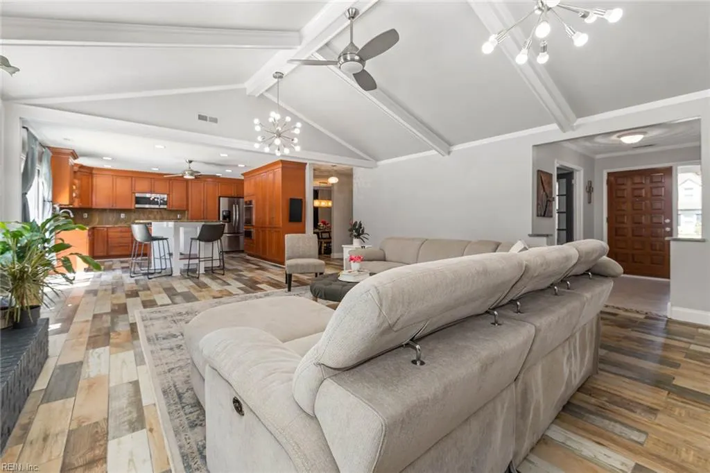 Virginia Beach, Virginia 23454, United States, 4 Bedrooms Bedrooms, ,3 BathroomsBathrooms,Residential,Active,135682