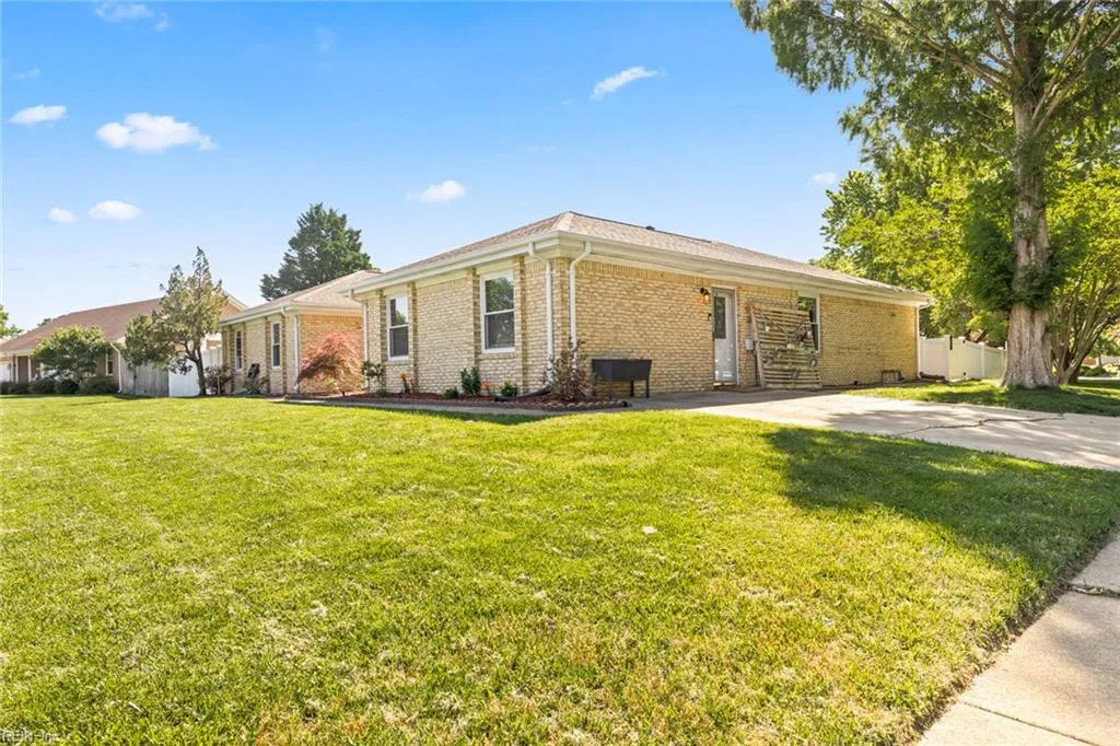 Virginia Beach, Virginia 23454, United States, 4 Bedrooms Bedrooms, ,3 BathroomsBathrooms,Residential,Active,135682