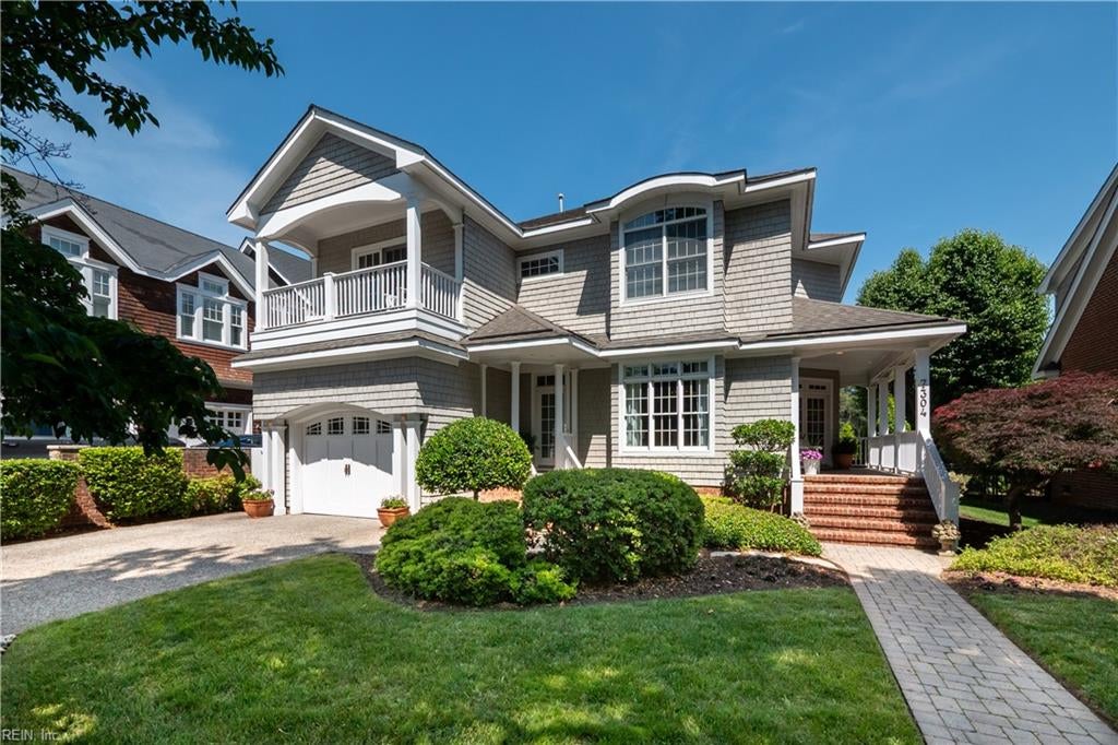 Photo of 7304 Shirland Avenue, Norfolk, VA 23505 (MLS # 10652812)