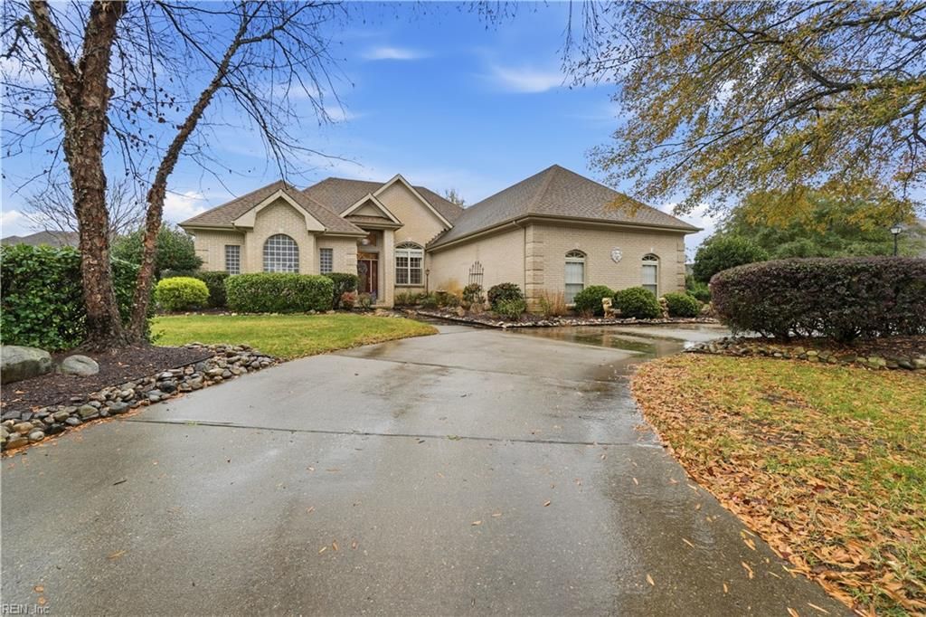 Photo of 3180 Stonewood Drive, Virginia Beach, VA 23456 (MLS # 10612239)