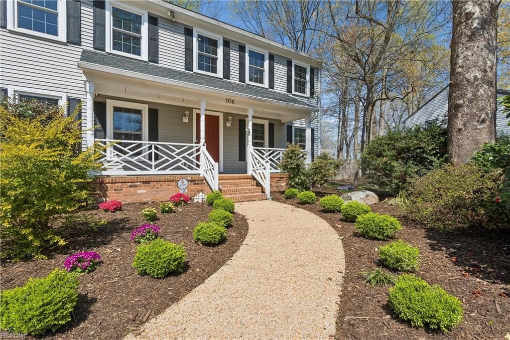 Photo of 106 Kimberly Court, Yorktown, VA 23692 (MLS # 10626591)