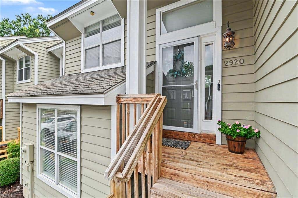 Photo of 2920 Seashore Point, Virginia Beach, VA 23454 (MLS # 10650896)
