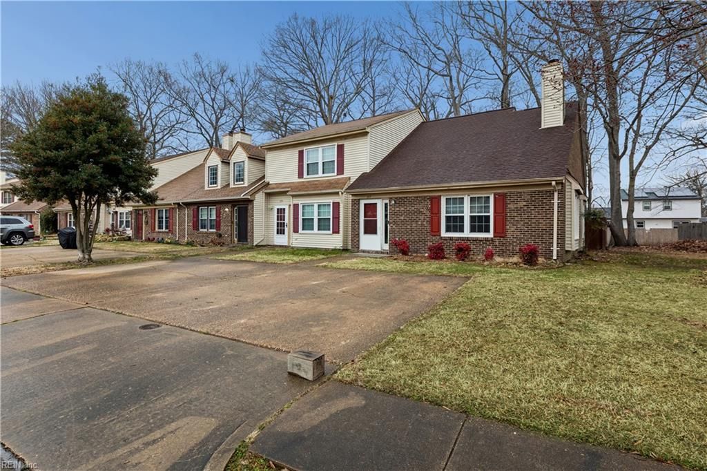 Photo of 377 Kinsmen Way, Hampton, VA 23666 (MLS # 10622803)