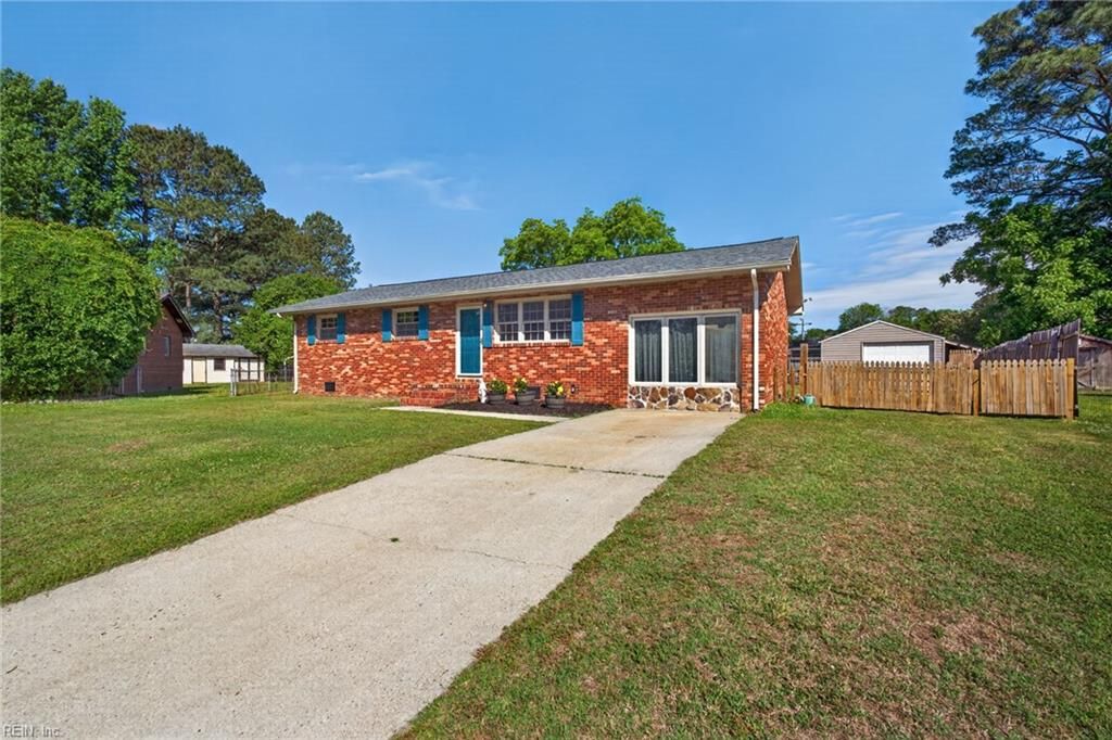 Photo of 1436 Aspen Court, Suffolk, VA 23434 (MLS # 10635529)