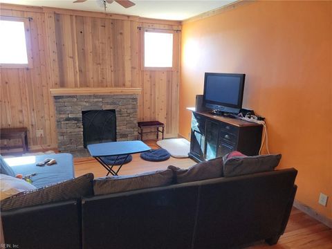 Photo of 144 Nelson Drive, Newport News, VA 23601 (MLS # 10620222)