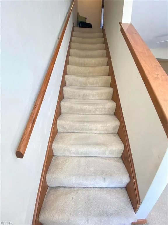 Norfolk, Virginia 23507, United States, 2 Bedrooms Bedrooms, ,3 BathroomsBathrooms,Residential,Active,172685