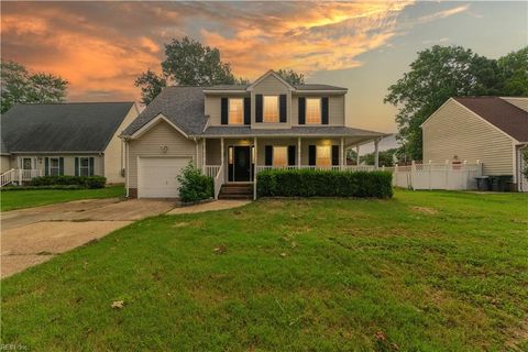 5 Ruth CIR Hampton VA 23666