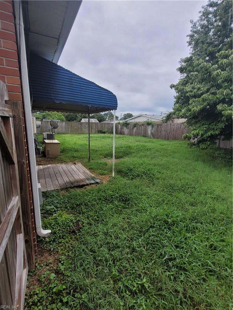 Photo of 709 Houdon Lane, Virginia Beach, VA 23455 (MLS # 10647995)