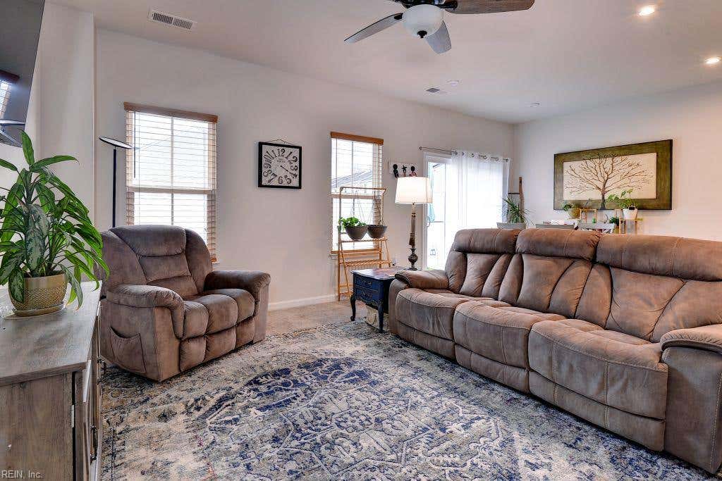 Photo of 125 De La Warr Arch, Williamsburg, VA 23185 (MLS # 10650812)