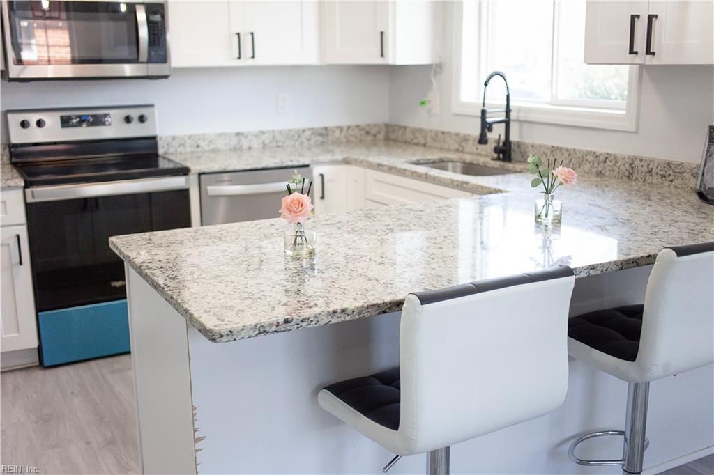 Photo of 622 Pennsylvania Avenue, Hampton, VA 23661 (MLS # 10625170)