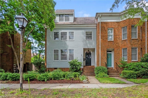 Photo for 424 W Princess Anne RD