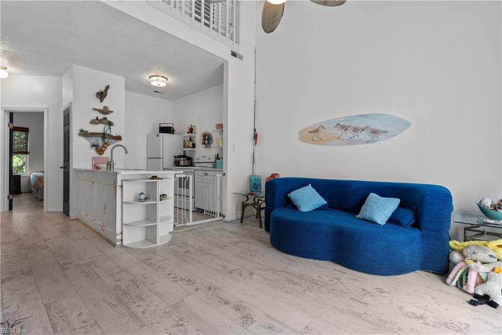 Photo of 865 Little Bay Avenue #4, Norfolk, VA 23503 (MLS # 10639093)