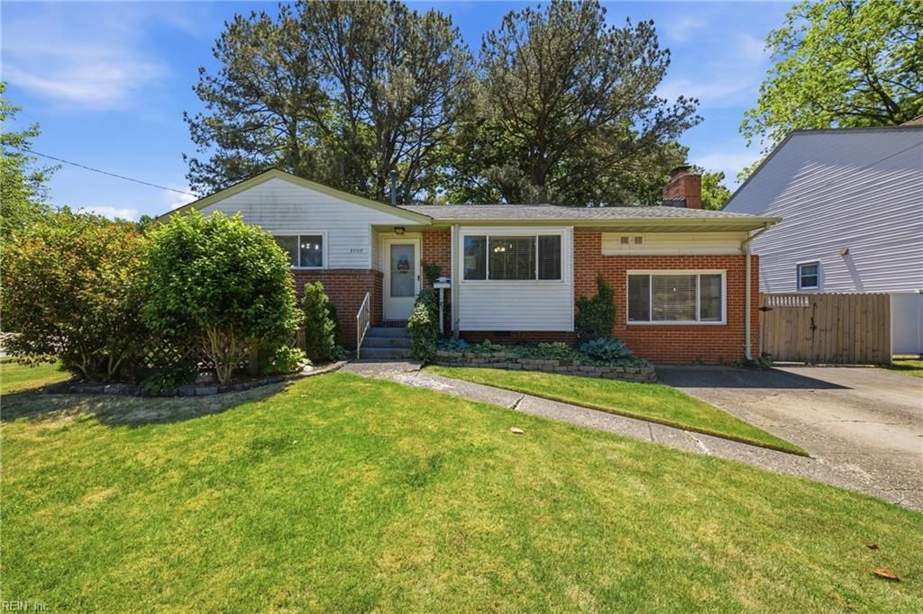 Photo of 5009 Jeanne Street, Virginia Beach, VA 23462 (MLS # 10634095)