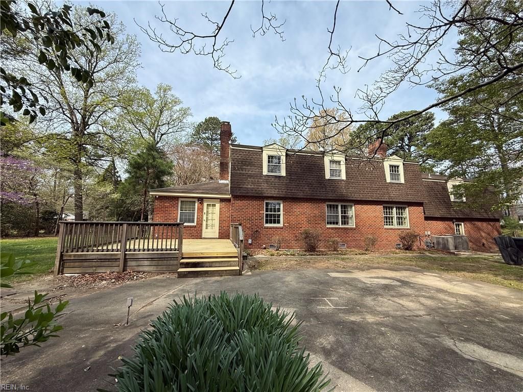 Photo of 1613 Stokes Court, Virginia Beach, VA 23455 (MLS # 10627037)