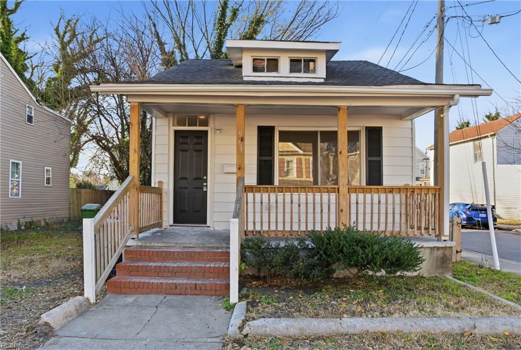 Photo of 963 Saint Julian Avenue, Norfolk, VA 23504 (MLS # 10613275)