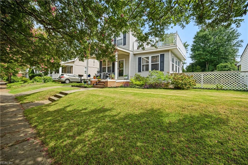 Photo of 623 New York Ave Avenue, Norfolk, VA 23508 (MLS # 10645604)