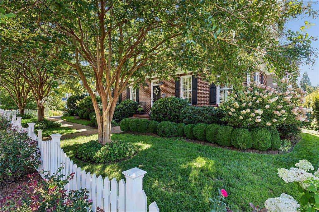 Photo of 200 Portstewart, Williamsburg, VA 23188 (MLS # 10647452)