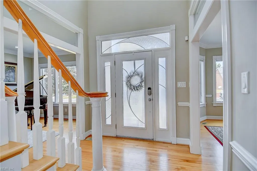 Virginia Beach, Virginia 23455, United States, 7 Bedrooms Bedrooms, ,4 BathroomsBathrooms,Residential,Active,138197