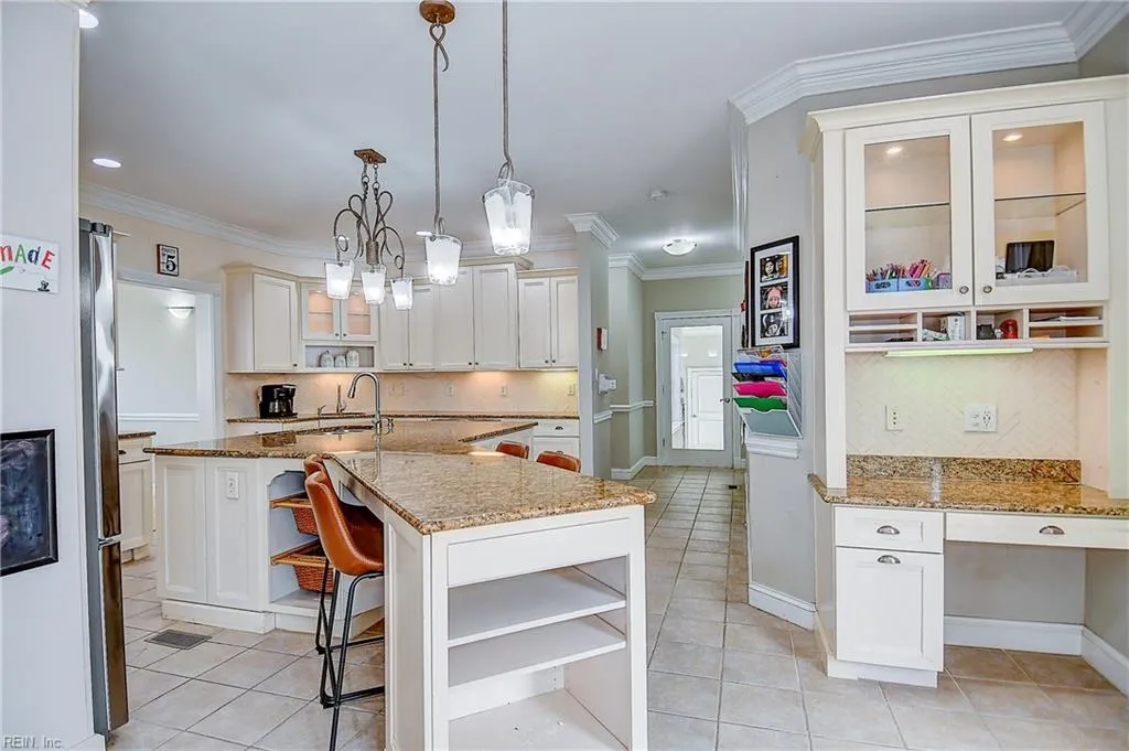 Virginia Beach, Virginia 23455, United States, 7 Bedrooms Bedrooms, ,4 BathroomsBathrooms,Residential,Active,138197