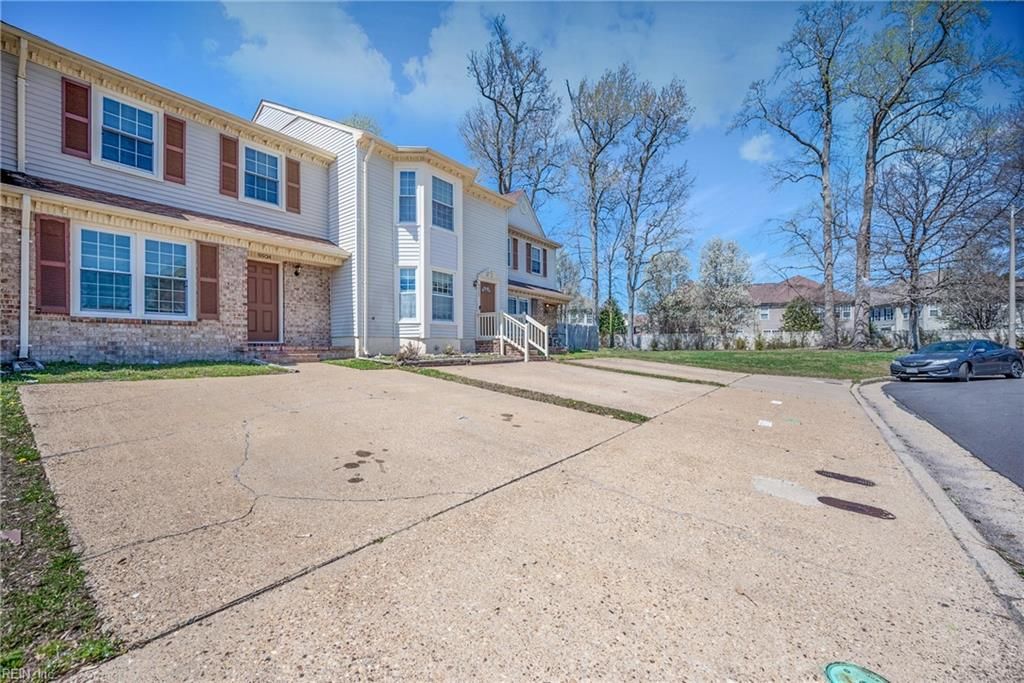 Photo of 5504 Baccalaureate Drive, Virginia Beach, VA 23462 (MLS # 10621077)