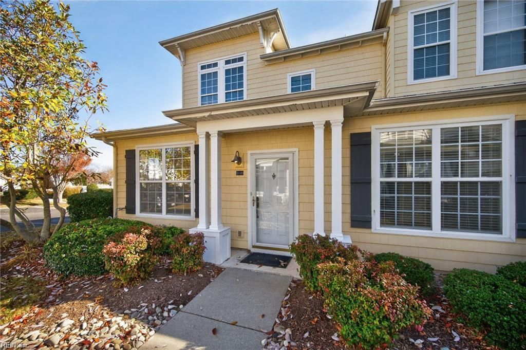 Photo of 1120 Grace Hill Drive, Virginia Beach, VA 23455 (MLS # 10625235)