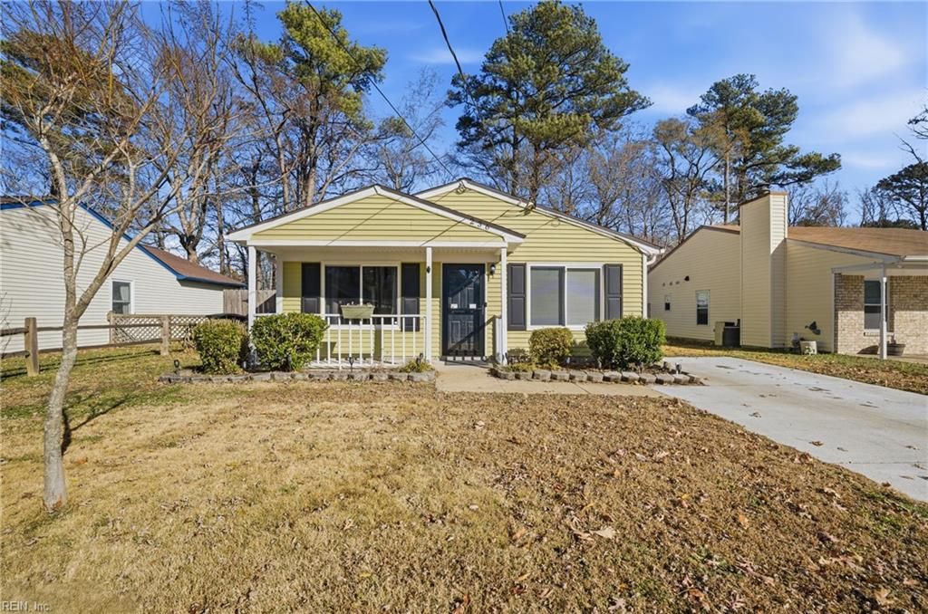 Photo of 236 Gimbert Drive, Virginia Beach, VA 23452 (MLS # 10613965)