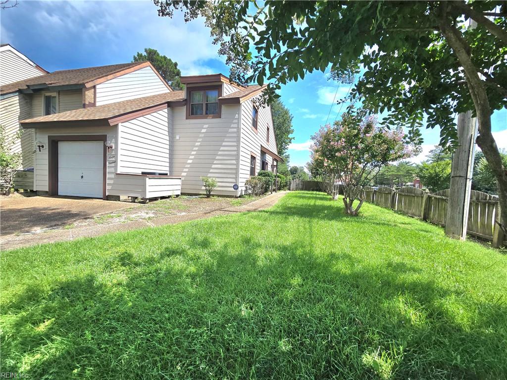 Photo of 719 Lord Byron Drive, Virginia Beach, VA 23452 (MLS # 10648544)
