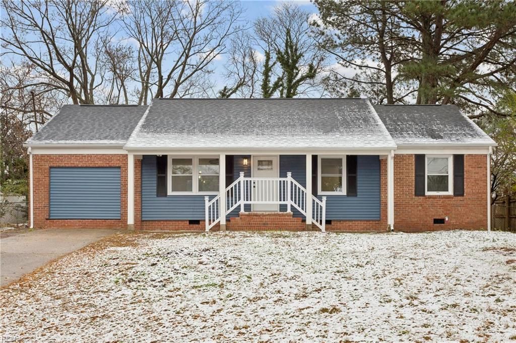 Photo of 426 Nicewood Drive, Newport News, VA 23602 (MLS # 10612791)