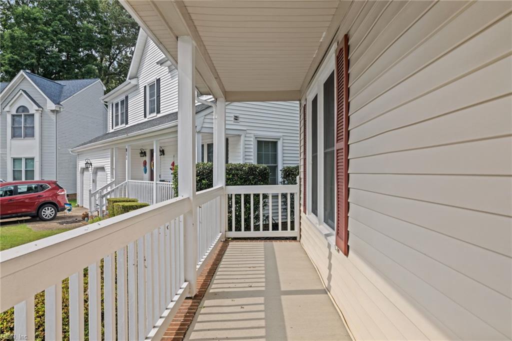 812 Bishop CT