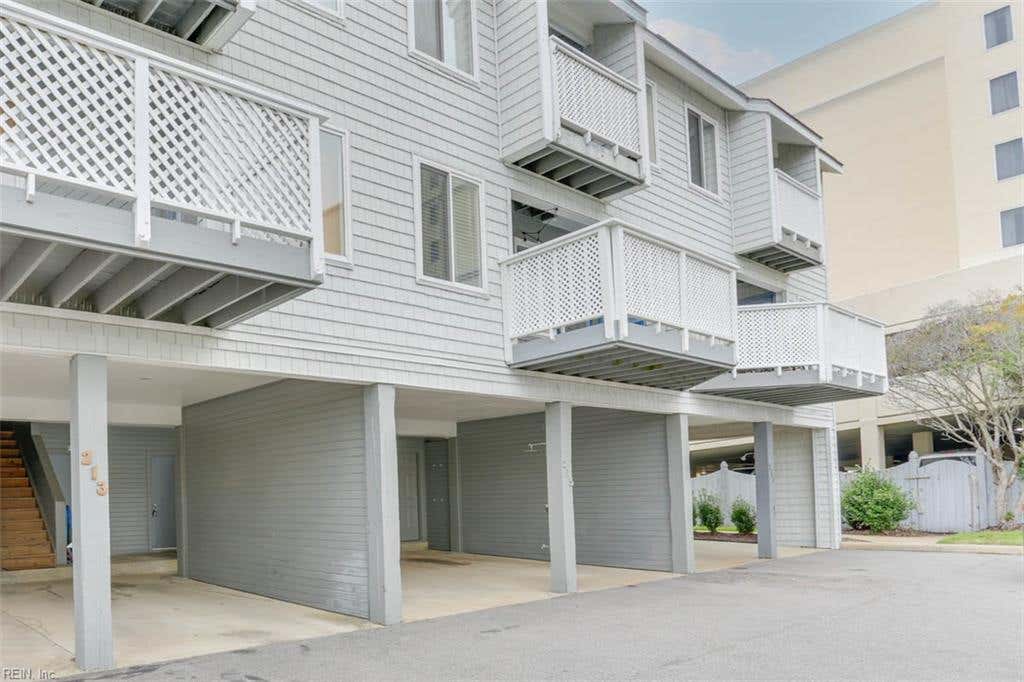 Photo of 215 4th St St, Virginia Beach, VA 23451 (MLS # 10647760)