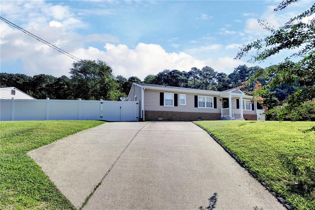 Photo of 212 Picard Dr Drive, Newport News, VA 23602 (MLS # 10648785)