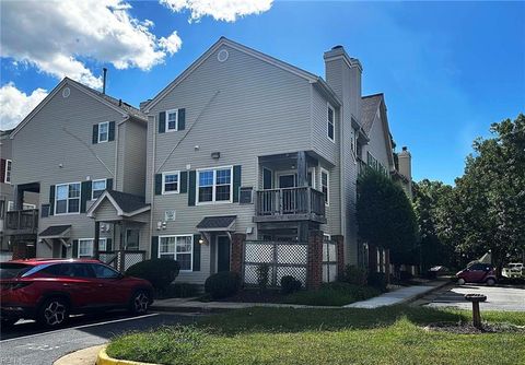 Photo of 12835 Daybreak Circle, Newport News, VA 23602 (MLS # 10605586)