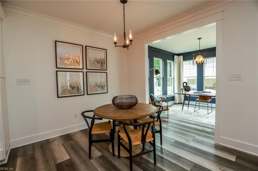 2114 Wentworth XING