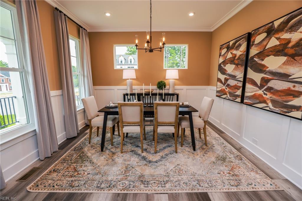 2114 Wentworth XING