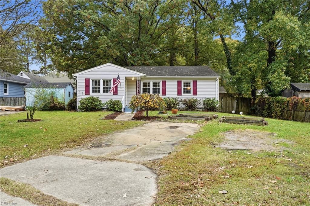 Photo of 1507 Rokeby Avenue, Chesapeake, VA 23325 (MLS # 10623727)