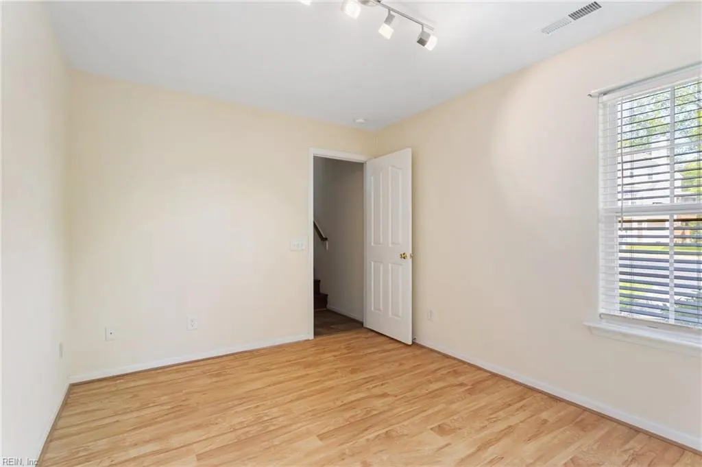 Suffolk, Virginia 23435, United States, 4 Bedrooms Bedrooms, ,3 BathroomsBathrooms,Residential,Active,113331