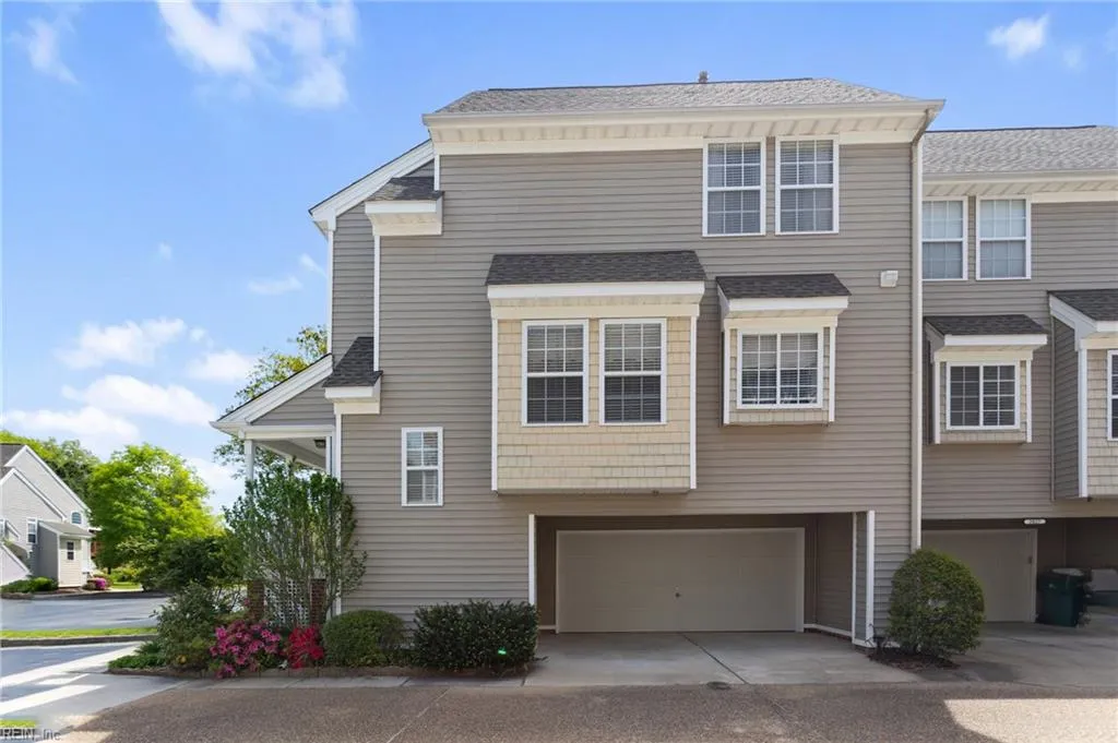 Suffolk, Virginia 23435, United States, 4 Bedrooms Bedrooms, ,3 BathroomsBathrooms,Residential,Active,113331