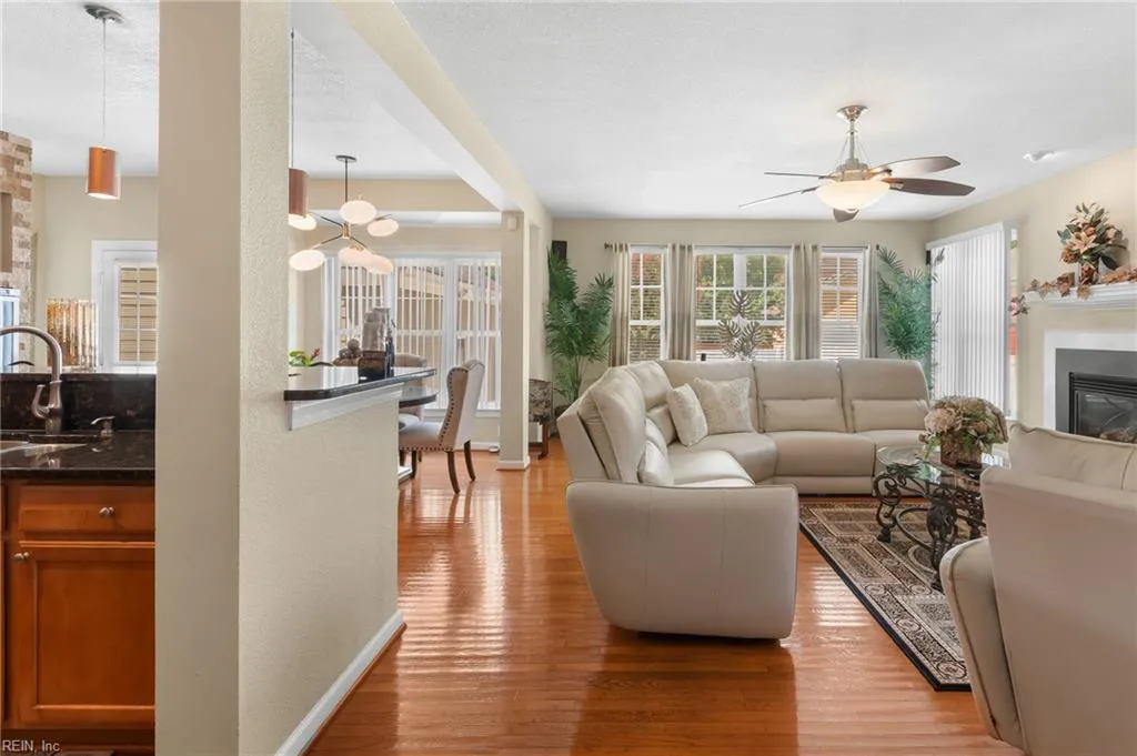 Chesapeake, Virginia 23320, United States, 4 Bedrooms Bedrooms, ,3 BathroomsBathrooms,Residential,Active,210330