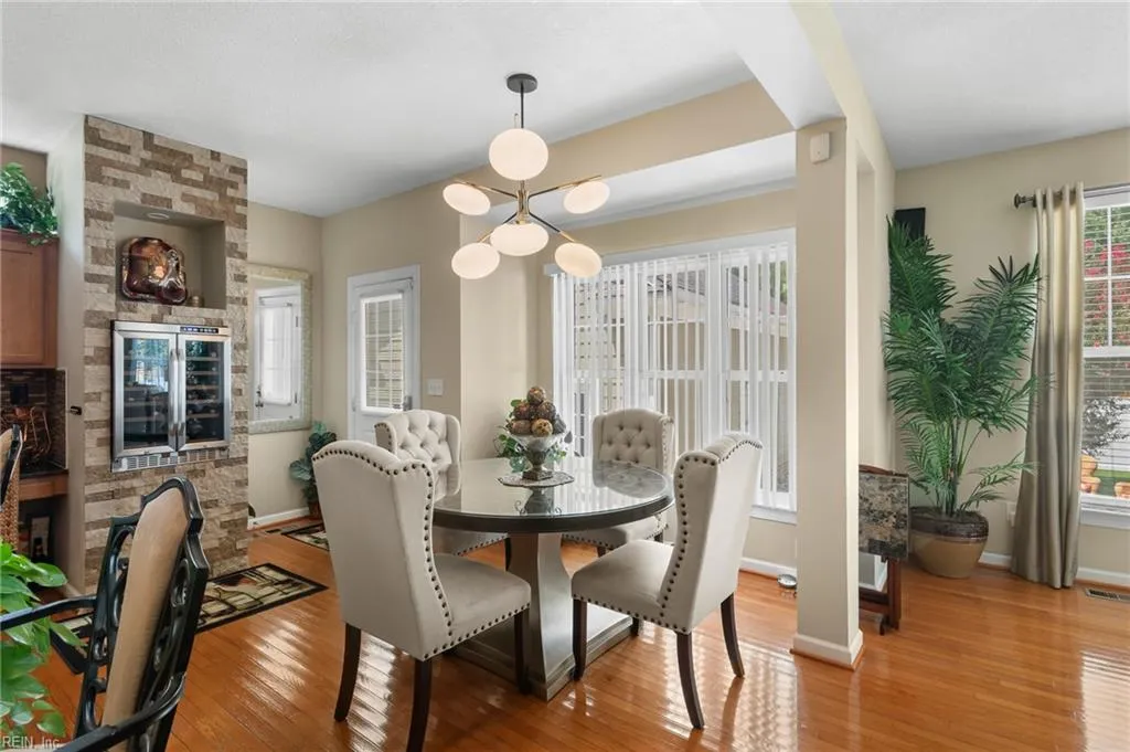 Chesapeake, Virginia 23320, United States, 4 Bedrooms Bedrooms, ,3 BathroomsBathrooms,Residential,Active,210330