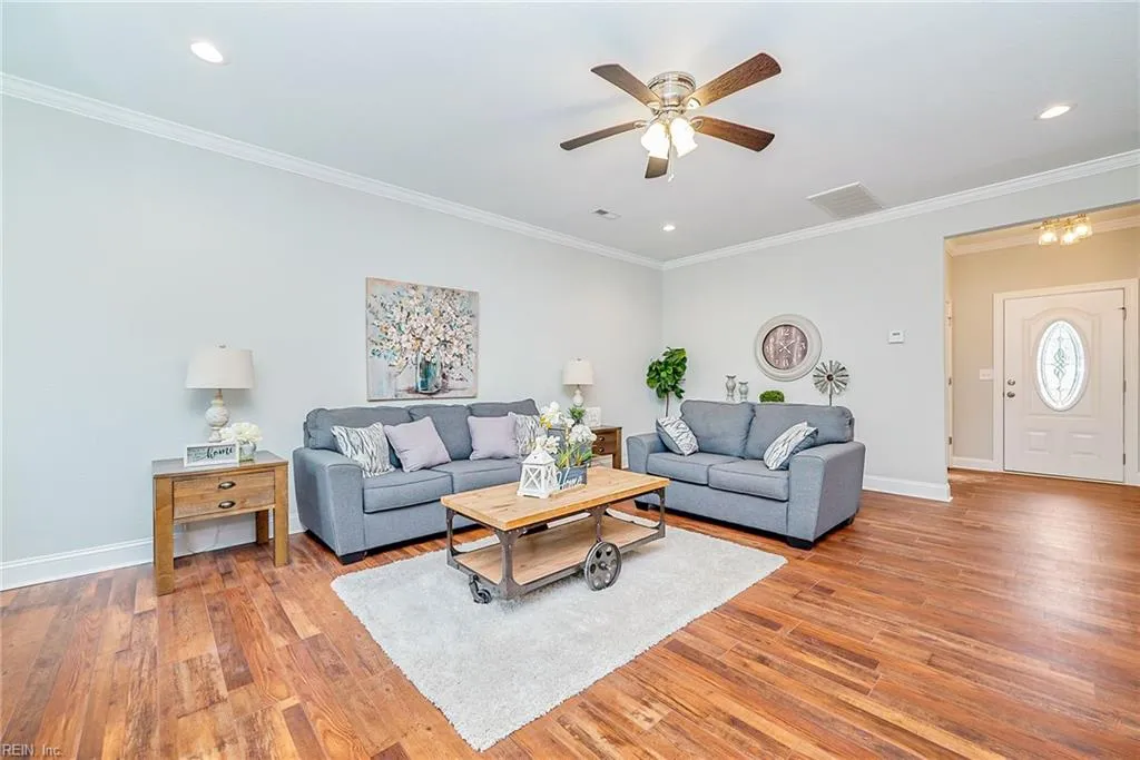 Suffolk, Virginia 23434, United States, 4 Bedrooms Bedrooms, ,3 BathroomsBathrooms,Residential,Active,18131