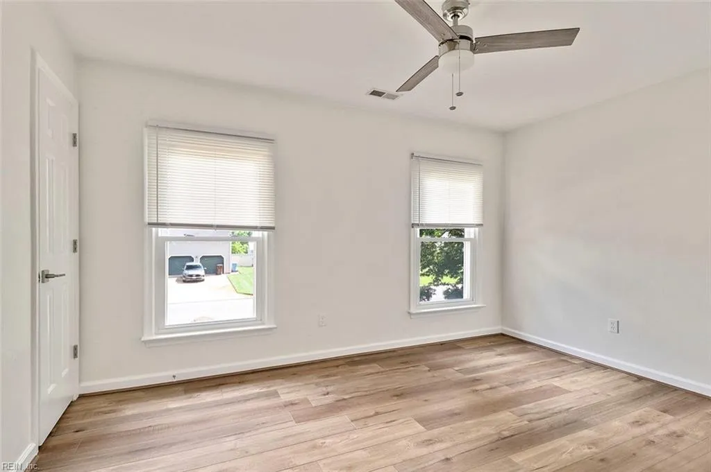 Chesapeake, Virginia 23320, United States, 4 Bedrooms Bedrooms, ,3 BathroomsBathrooms,Residential,Active,132892