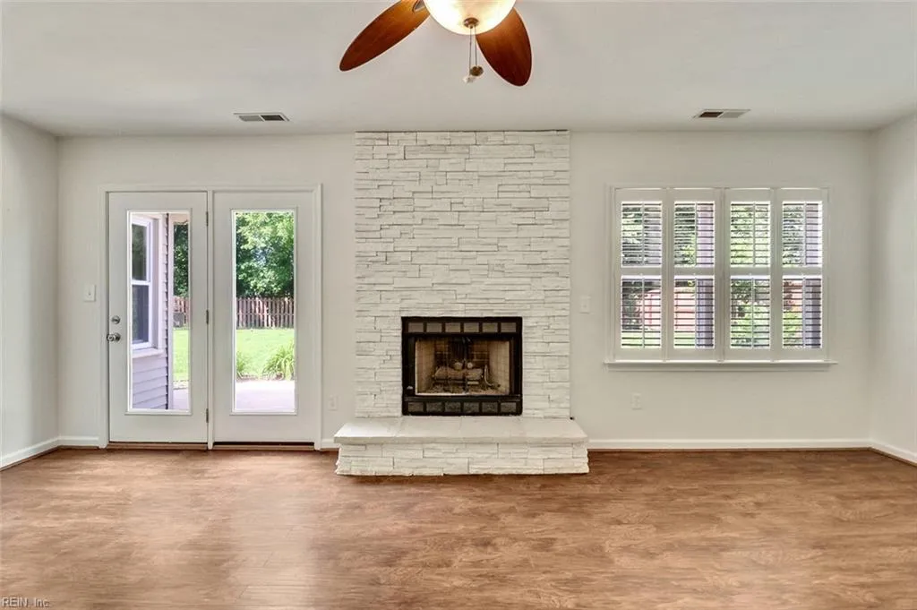 Chesapeake, Virginia 23320, United States, 4 Bedrooms Bedrooms, ,3 BathroomsBathrooms,Residential,Active,132892