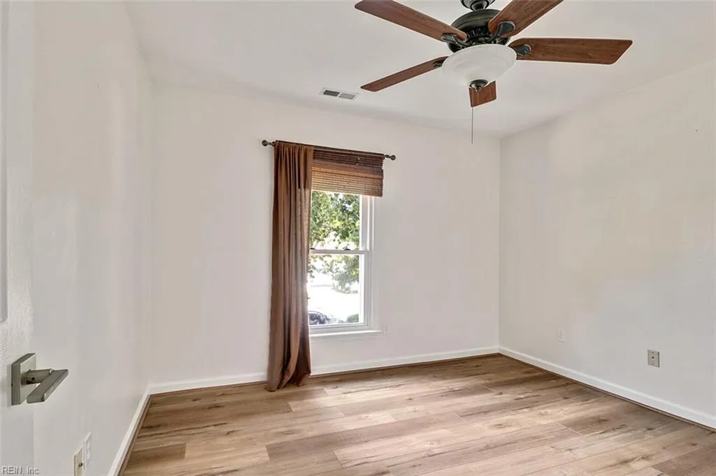 Chesapeake, Virginia 23320, United States, 4 Bedrooms Bedrooms, ,3 BathroomsBathrooms,Residential,Active,132892