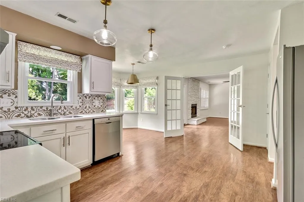 Chesapeake, Virginia 23320, United States, 4 Bedrooms Bedrooms, ,3 BathroomsBathrooms,Residential,Active,132892