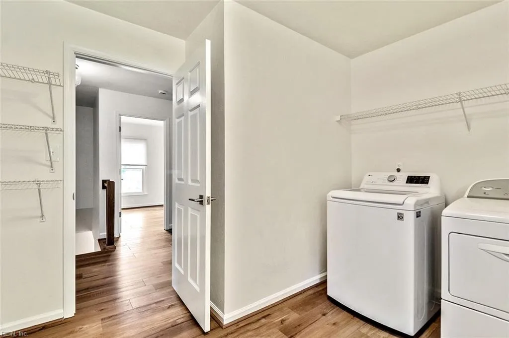 Chesapeake, Virginia 23320, United States, 4 Bedrooms Bedrooms, ,3 BathroomsBathrooms,Residential,Active,132892