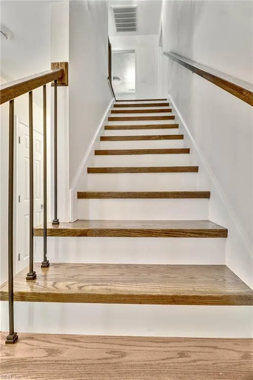 Chesapeake, Virginia 23320, United States, 4 Bedrooms Bedrooms, ,3 BathroomsBathrooms,Residential,Active,132892