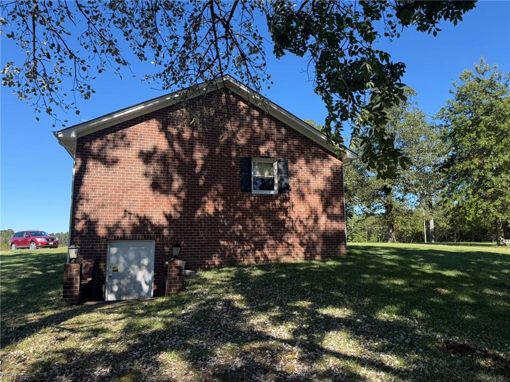 Photo of 5301 Courtland Road, Disputanta, VA 23842 (MLS # 10658931)