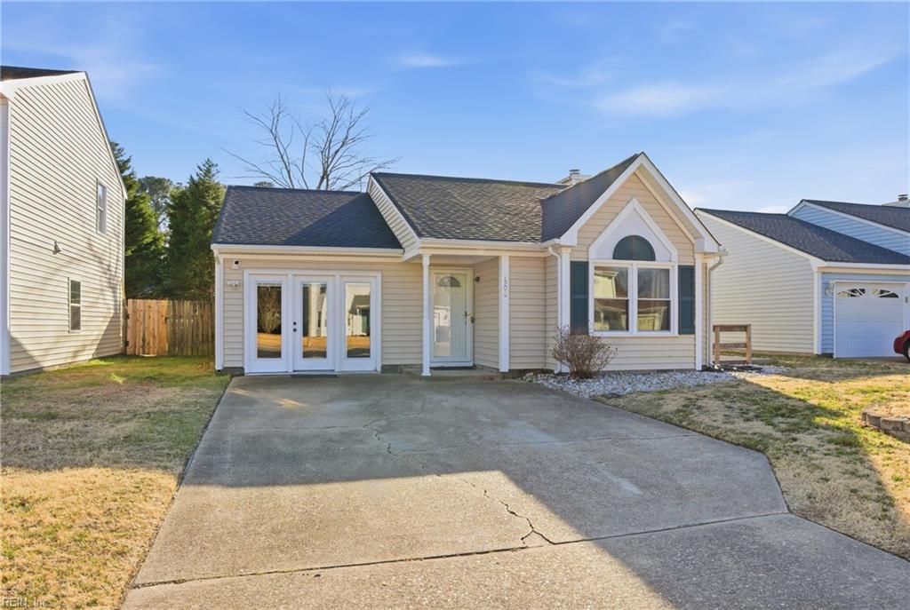 Photo of 1508 Debbs Lane, Chesapeake, VA 23320 (MLS # 10620904)