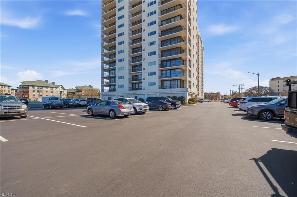 Photo of 3288 Page Avenue #314, Virginia Beach, VA 23451 (MLS # 10622718)