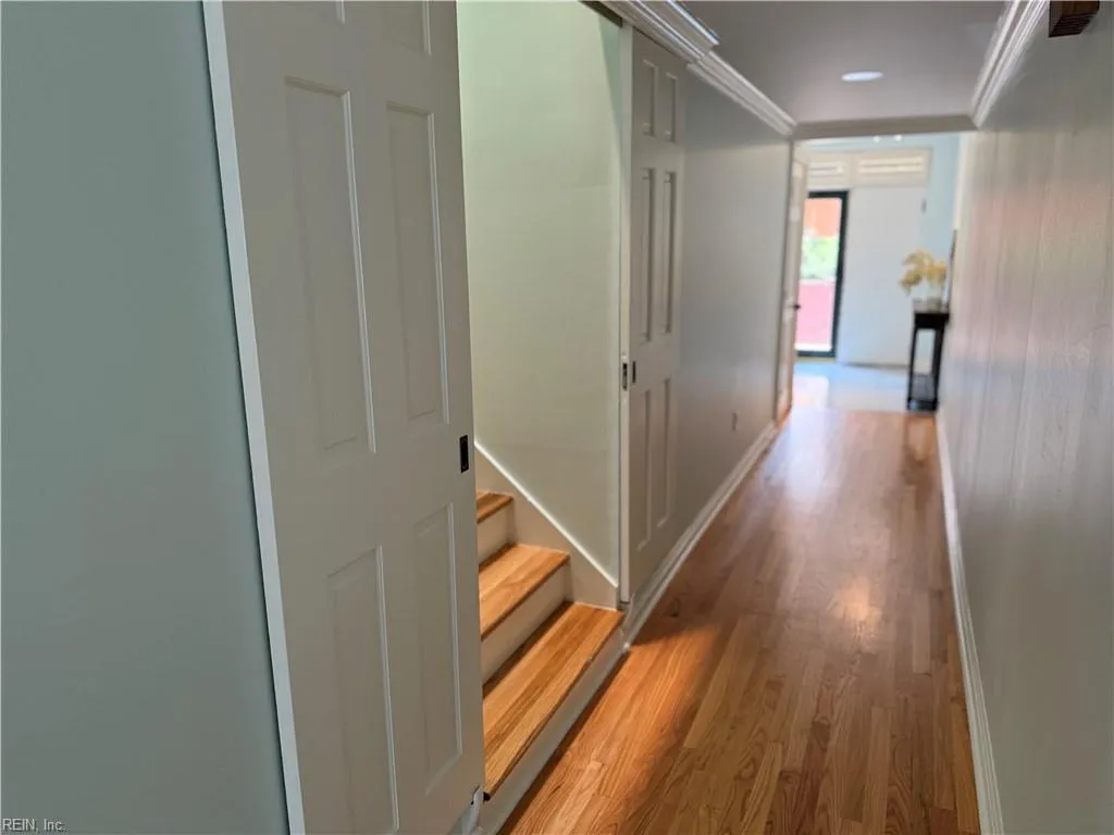 Norfolk, Virginia 23510, United States, 2 Bedrooms Bedrooms, ,3 BathroomsBathrooms,Residential,Active,10292